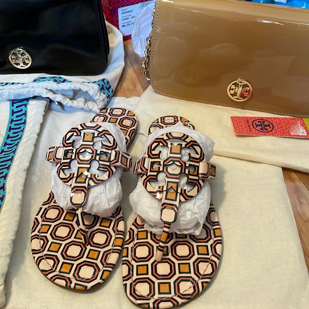 Tory Burch patent leather octagon print miller